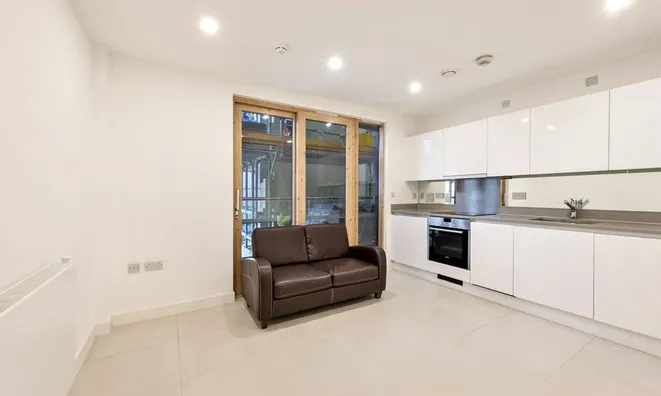 Недвижимость Cordage House, Cobblestone Square: 8