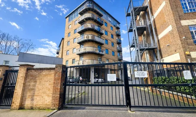 Недвижимость Peckham Grove: 2