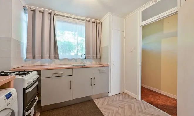 Недвижимость Carlton Drive, East Putney: 14