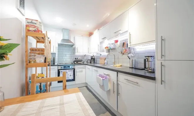 Недвижимость Jacob House, 233B Amhurst Road: 1
