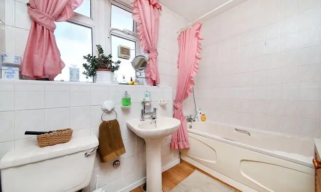 Недвижимость Martley House, Patmore Estate: 9