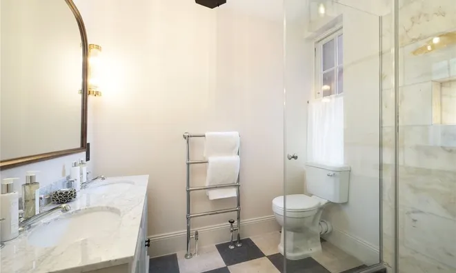 Недвижимость Cheyne Court, Chelsea: 6