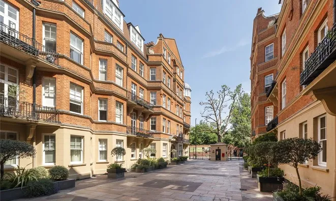 Недвижимость Cheyne Court, Chelsea: 8