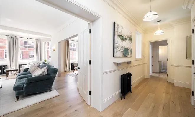 Недвижимость Cheyne Court, Chelsea: 18