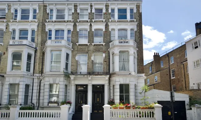 Недвижимость Finborough Road: 9