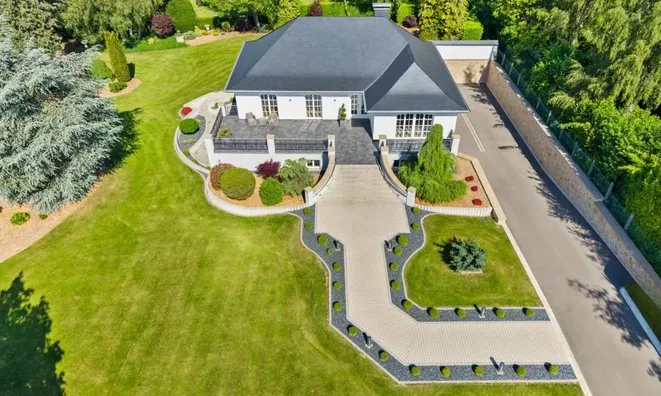 Недвижимость Villa 5 bedrooms for sale in Kehlen: 2