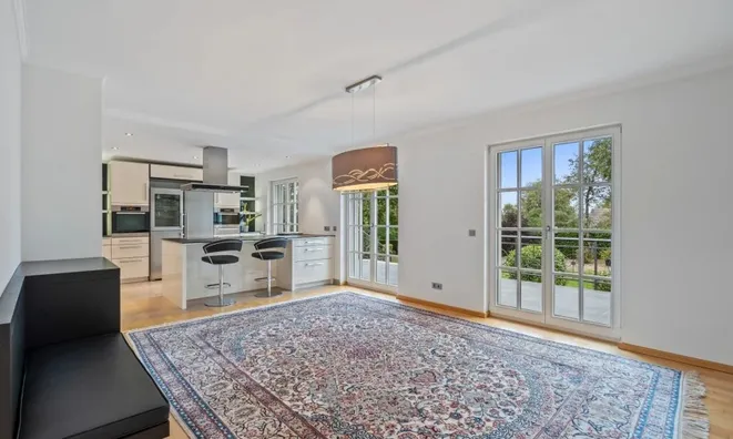 Недвижимость Villa 5 bedrooms for sale in Kehlen: 5