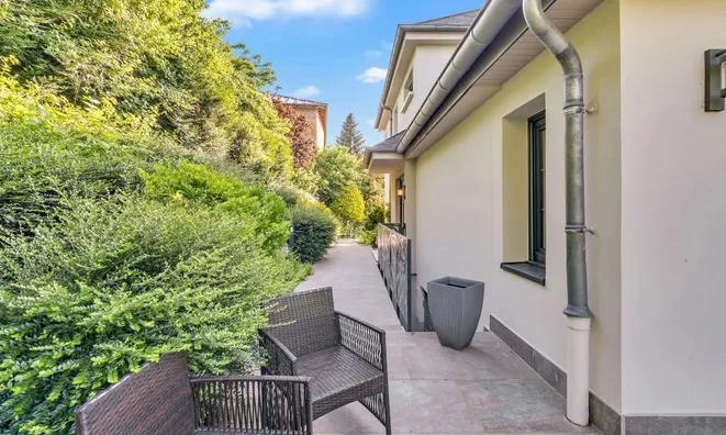 Недвижимость Villa 6 bedrooms for sale in Dalheim: 6