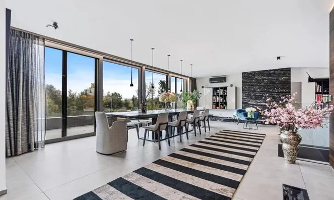 Недвижимость Penthouse 4 bedrooms for sale in Soleuvre: 2