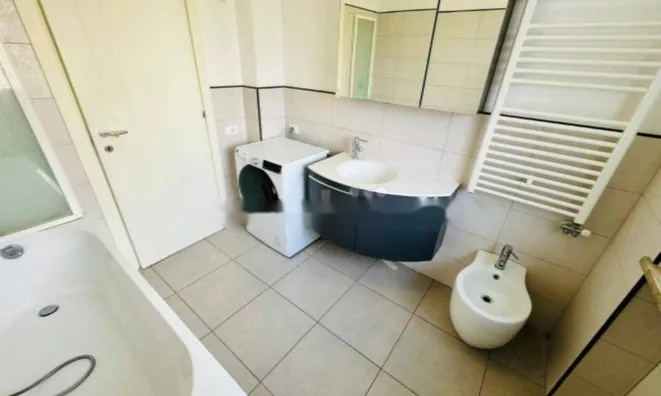 Недвижимость Квартира на улице Ласьяк: 10