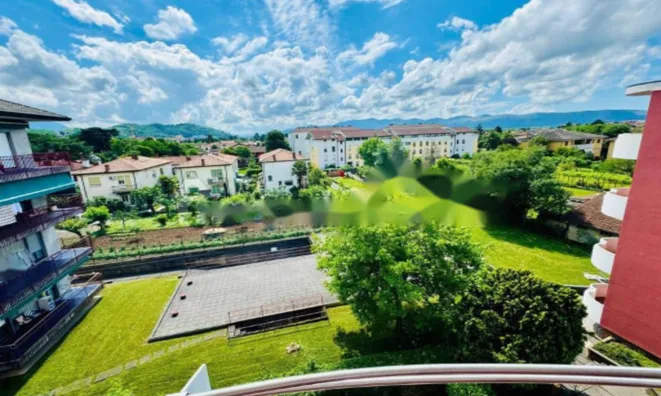 Недвижимость Квартира на улице Ласьяк: 12