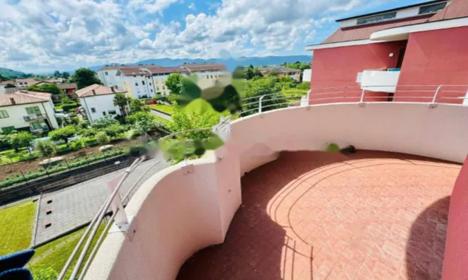 Недвижимость Квартира на улице Ласьяк: 14