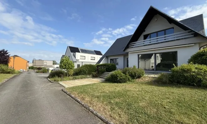 Недвижимость Detached house 5 bedrooms for sale in Kehlen: 1