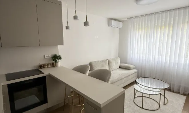 Недвижимость Квартира, Гарсоньера Ново Фужине: 7