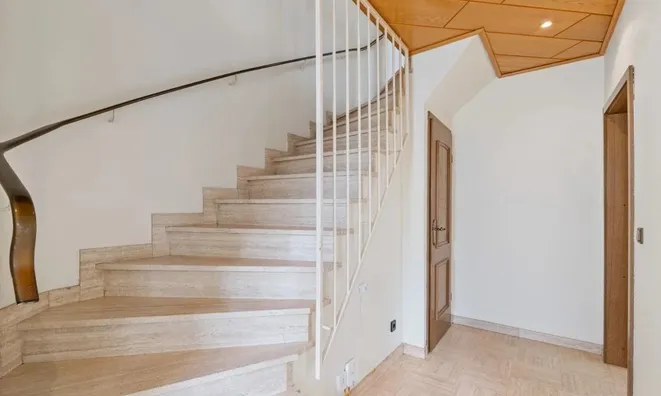 Недвижимость Detached house 4 bedrooms for sale in Luxembourg-Cents: 4