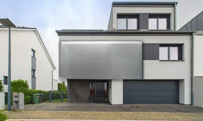 Недвижимость House 4 bedrooms for sale in Peppange: 1