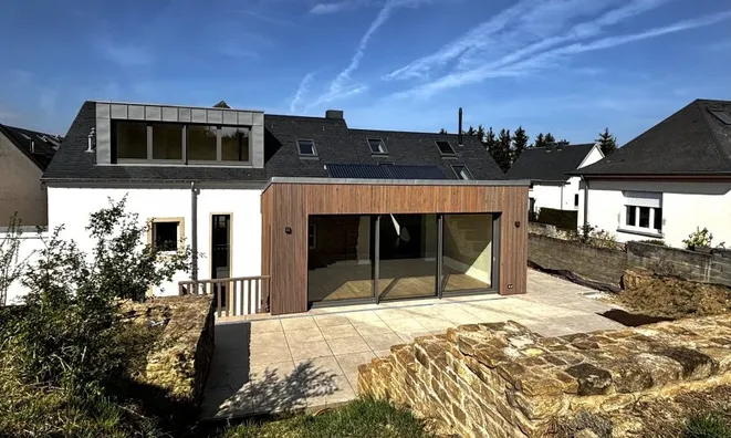 Недвижимость House 5 bedrooms for sale in Alzingen: 5