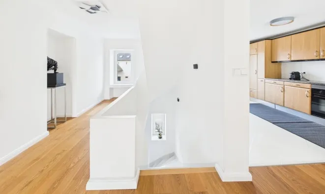Недвижимость House 4 bedrooms for sale in Kehlen: 4