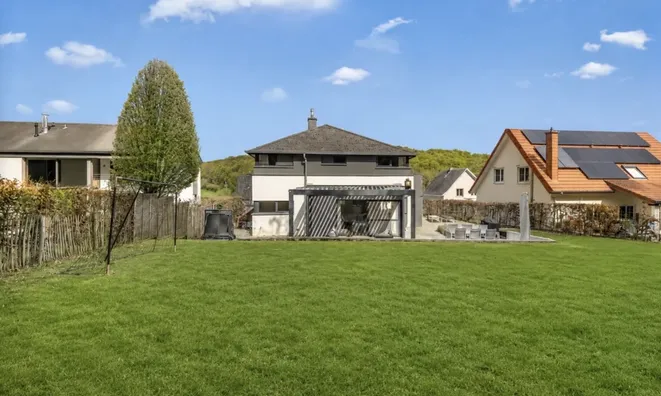 Недвижимость Detached house 5 bedrooms for sale in Eischen: 1