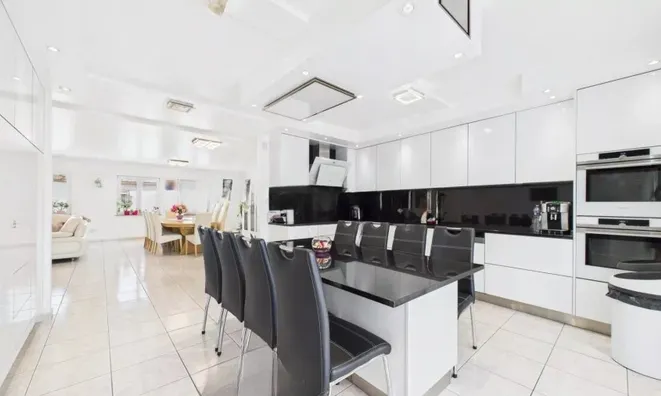 Недвижимость Detached house 6 bedrooms for sale in Remich: 3