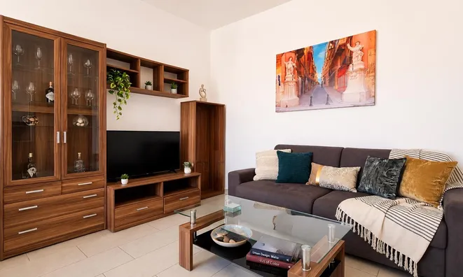 Недвижимость Mellieha Oceanview Retreat: 2