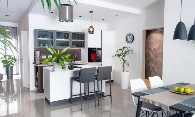 Недвижимость Azure Haven Apartment: 1