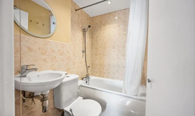 Недвижимость 24-25 Kensington Gardens Square, Bayswater: 1