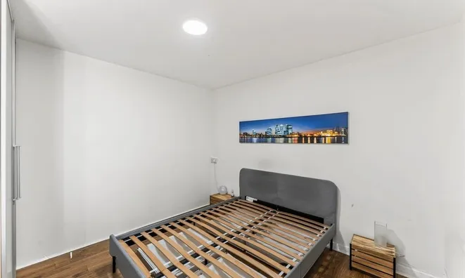 Недвижимость John Parker Square: 2