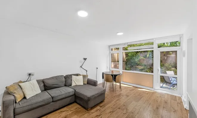 Недвижимость John Parker Square: 7