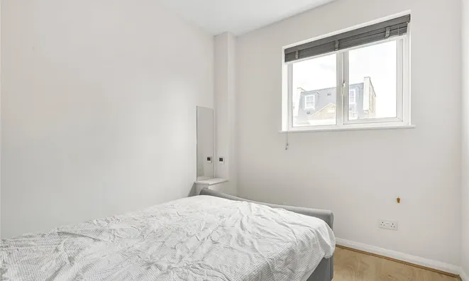 Недвижимость Fulham Palace Road, Fulham: 1