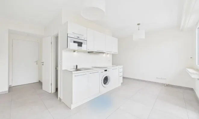 Недвижимость Studio for sale in Strassen: 3