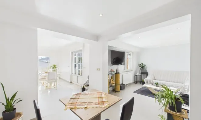 Недвижимость House 3 bedrooms for sale in Lamadelaine: 2