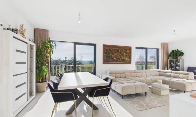 Недвижимость House 3 bedrooms for sale in Huncherange: 3