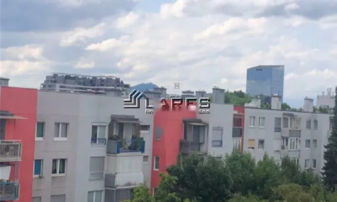 Недвижимость Квартира 3-комн. Новая Любляна Бежиград: 2