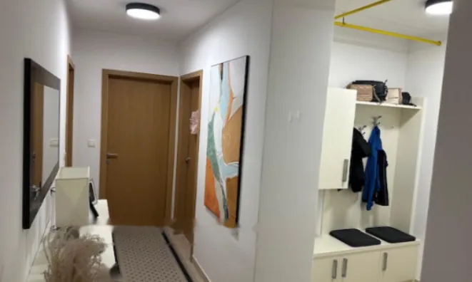 Недвижимость Квартира 3,5 комнаты Брод: 5