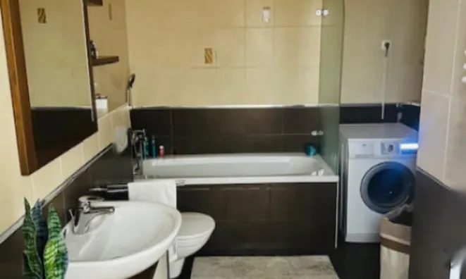 Недвижимость Квартира 3,5 комнаты Брод: 7