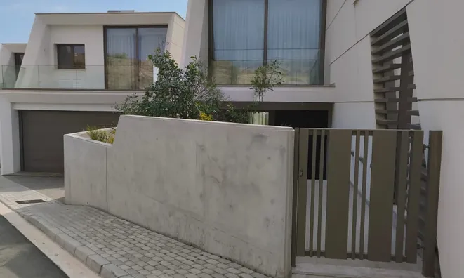 Недвижимость 3+1 Bedroom Villa For sale in Mouttagiaka, Limassol: 3