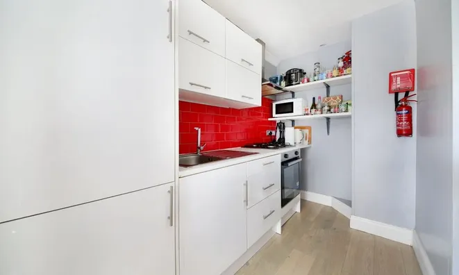 Недвижимость Batten Street, Battersea Park: 4