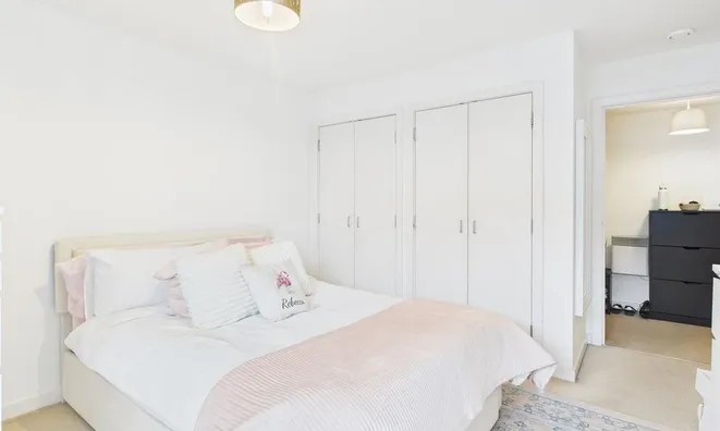 Недвижимость Phoenix Way, Battersea: 11