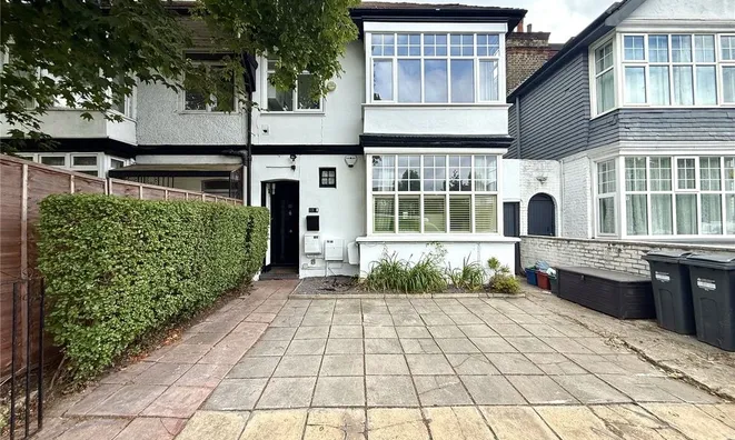 Недвижимость Ellesmere Road: 4