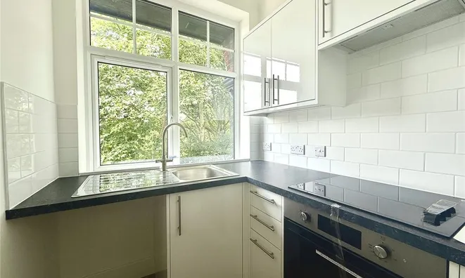 Недвижимость Ellesmere Road: 6