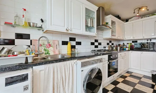 Недвижимость Yelverton Road: 8