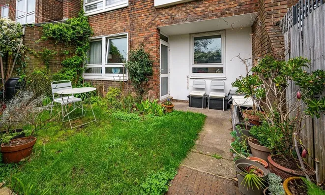 Недвижимость Ringmer Gardens N19, Holloway, London: 6