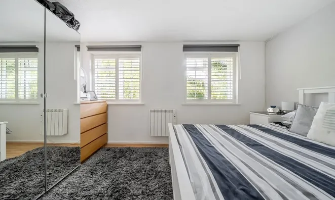 Недвижимость Avenue Road, Acton: 5