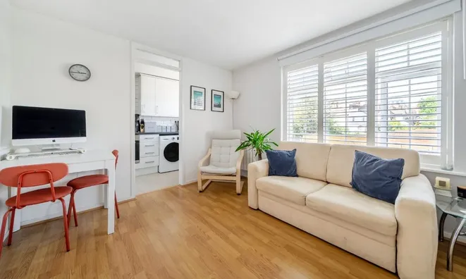 Недвижимость Avenue Road, Acton: 6
