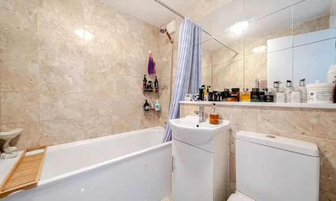 Недвижимость Avenue Road, Acton: 9
