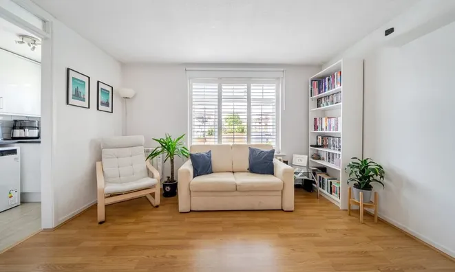 Недвижимость Avenue Road, Acton: 10