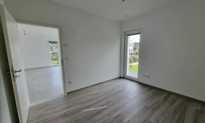 Недвижимость Apartment 1 bedroom for sale in Hautcharage: 3