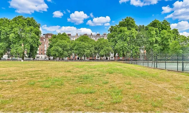Недвижимость Burton Court, Franklin's Row, Chelsea: 23