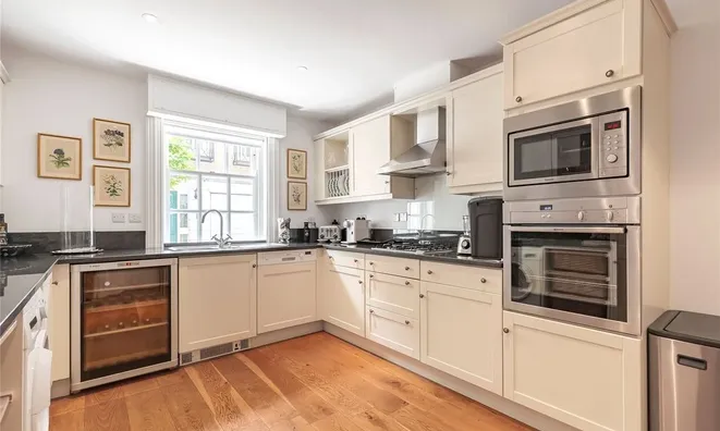 Недвижимость Farrier Walk, Fulham Road, Chelsea: 32